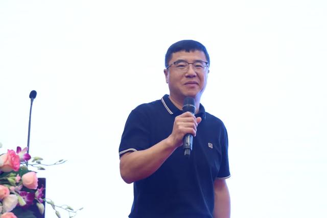 “天门纺机杯”第四届中国纱线质量峰会圆满闭幕